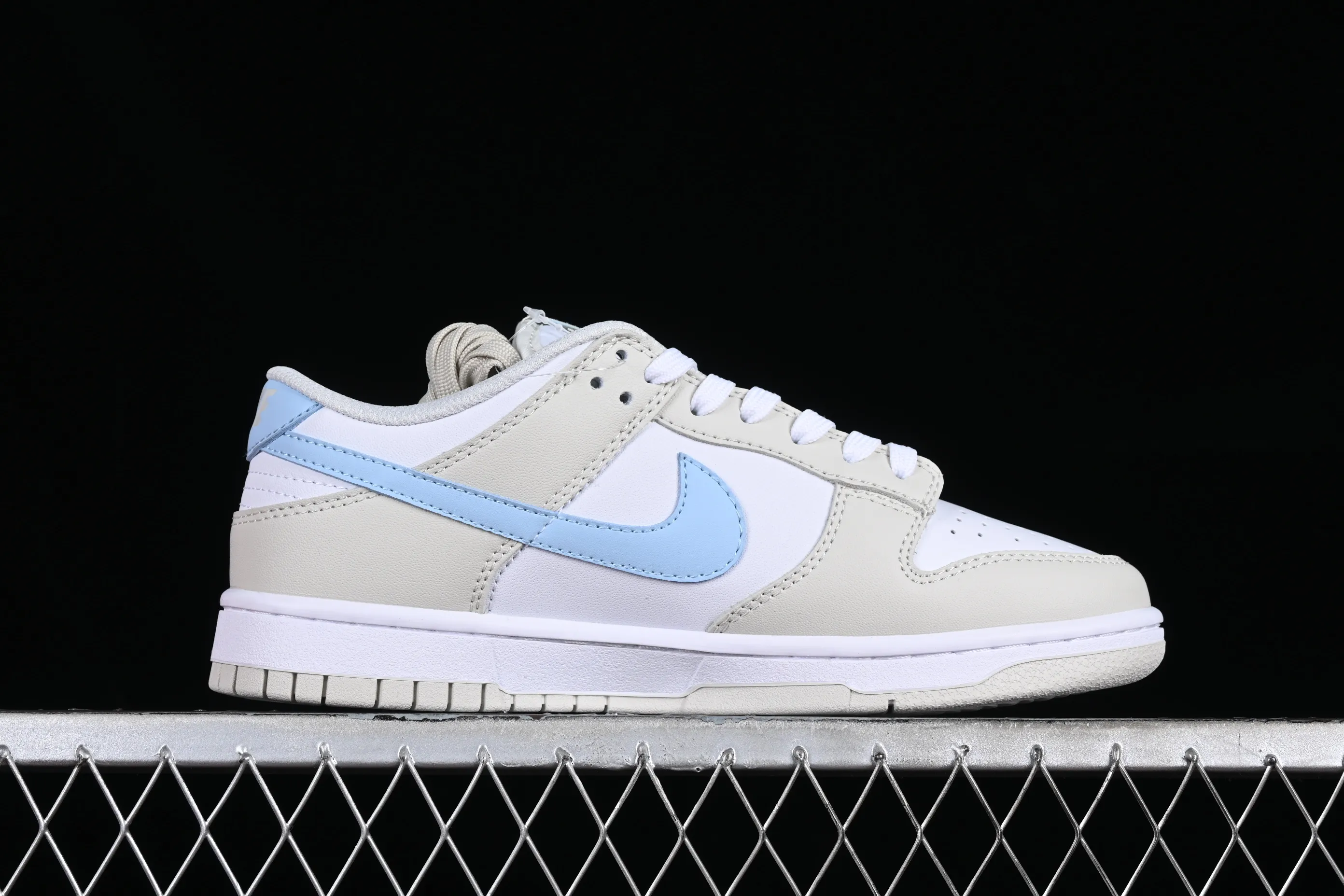 All categories Nk SB Dunk series Nk SB Dunk Low low-top sneakers Nk Dunk Low milk blue SB low-top casual sneakers HF0023-100